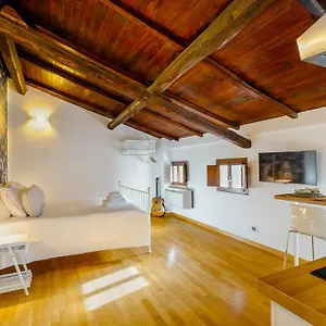 Magikrooms Muse Apartamento